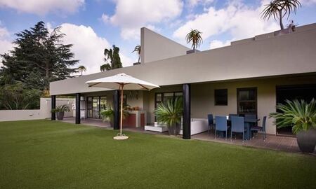 4 Bedroom Apartment in Sandown