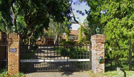 4 Bedroom Cluster in Bryanston