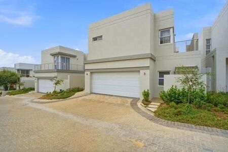 3 Bedroom Cluster in Bryanston
