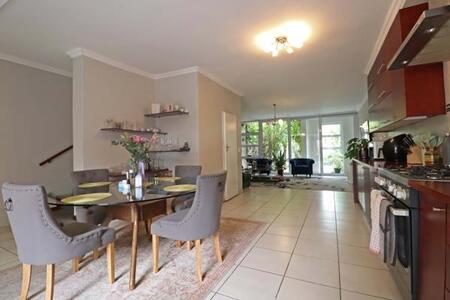 2 Bedroom Duplex in Bryanston