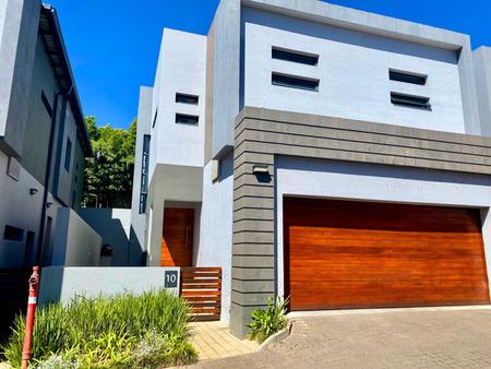 3 Bedroom Cluster in Hurlingham