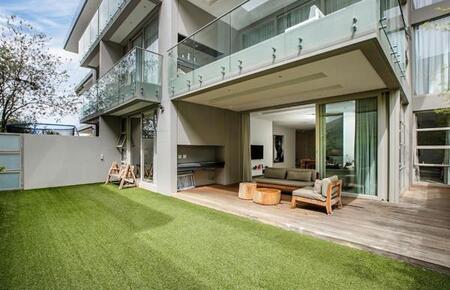 2 Bedroom Townhouse in Morningside