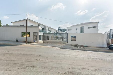 3 Bedroom Apartment in Strathavon