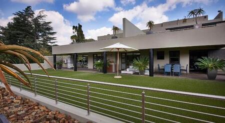 2 Bedroom Apartment in Sandown