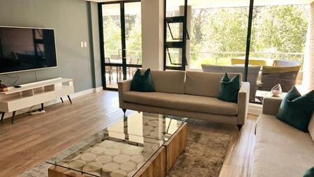 3 Bedroom Apartment in Benmore Gardens