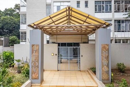 Studio apartment in Illovo