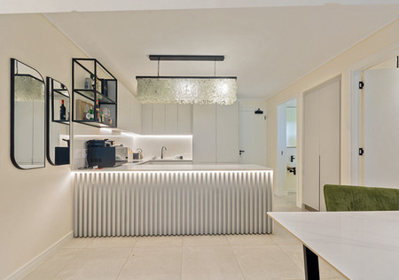 3 Bedroom Apartment in Hyde Park