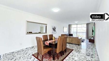 3 Bedroom Apartment in Parkmore