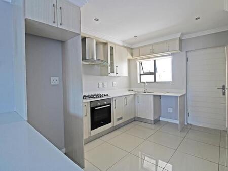 2 Bedroom Apartment in Bryanston