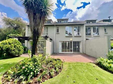 3 Bedroom Townhouse in Buccleuch