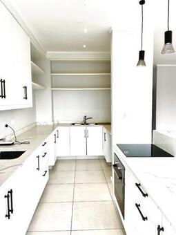 3 Bedroom Apartment in Atholl