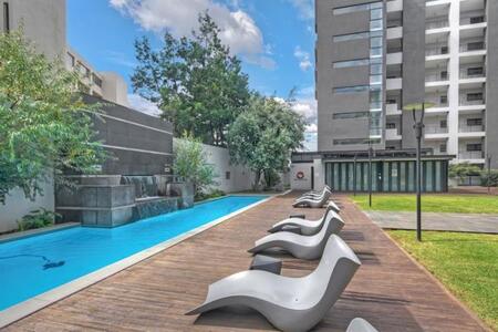 2 Bedroom Apartment in Morningside