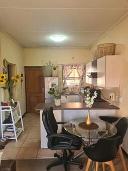 1 Bedroom Apartment in Paulshof