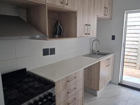 Studio Apartment in Fourways