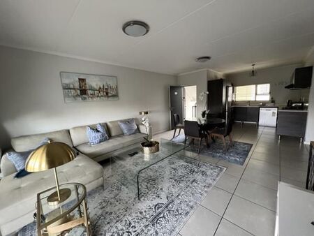 2 Bedroom Apartment in Bryanston