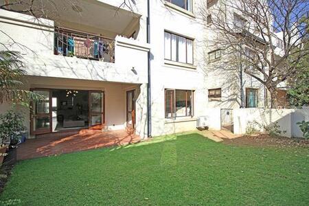2 Bedroom Townhouse in Edenburg