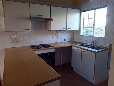 3 Bedroom Apartment in Paulshof