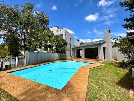 2.5 Bedroom Apartment in Morningside