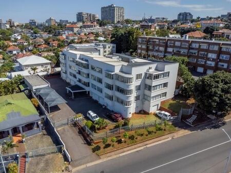 2 Bedroom Apartment in Essenwood