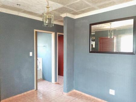 2 Bedroom House in Mabopane