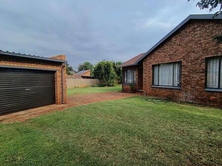 3 Bedroom House in Doornpoort