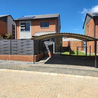 3 Bedroom House in Queenswood