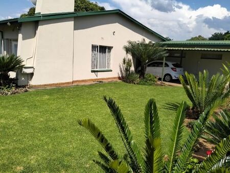 3 Bedroom House in Waverley