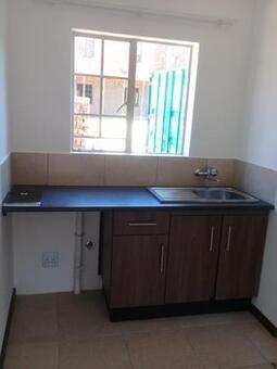 Studio Apartment in Capital Park