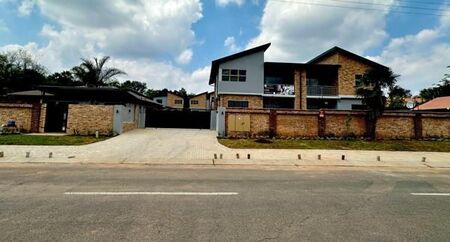 2 Bedroom Apartment in Queenswood