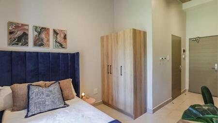 Studio Apartment in Sunninghill
