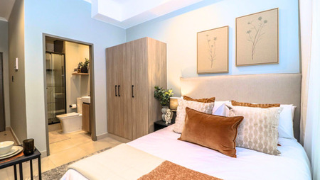 Studio Apartment in Sunninghill