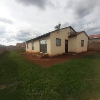 2 Bedroom House in Lawley