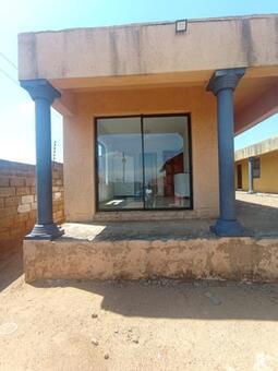 1 Bedroom Apartment in Dobsonville