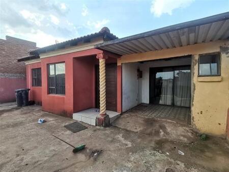 3 Bedroom House in Protea Glen