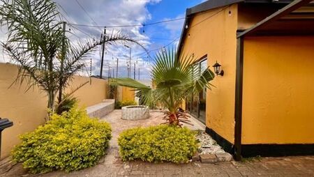 4 Bedroom House in Naledi