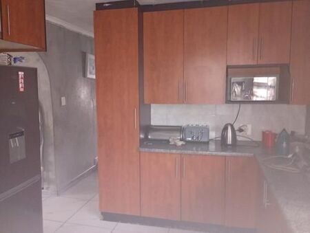 3 Bedroom House in Devland