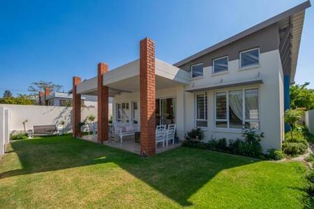 2 Bedroom House in Broadacres