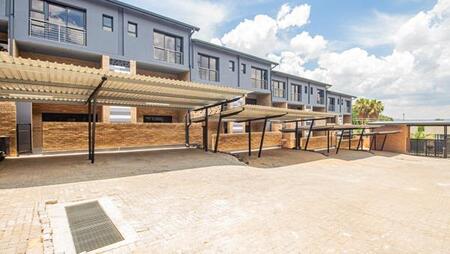 2 Bedroom Apartment in Bryanston