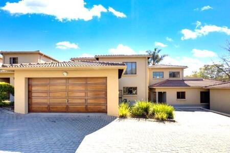 3 Bedroom Townhouse in Edenburg