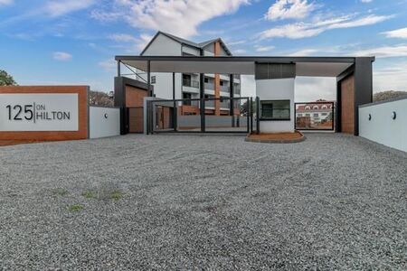 1 Bedroom Apartment in Linbro Park