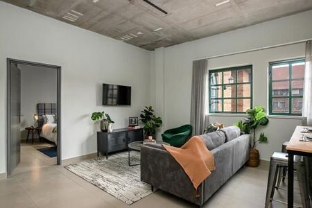 2 Bedroom Apartment in Sunninghill