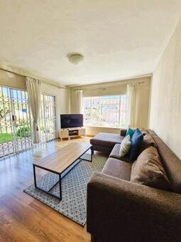 3 Bedroom Apartment in River Club