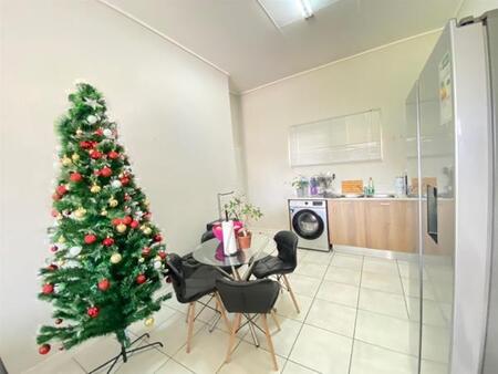 2 Bedroom Apartment in Linbro Park