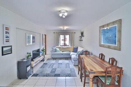 2 Bedroom Apartment in Bryanston