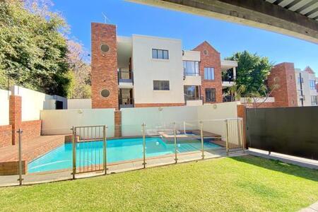 3 Bedroom Apartment in Morningside