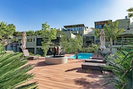 2 Bedroom Apartment in Sandown