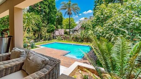 6 Bedroom House in Morningside