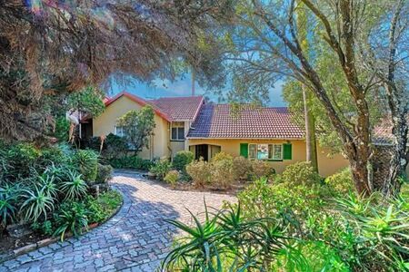 4 Bedroom House in Paulshof