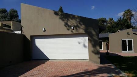 4 Bedroom House in Gallo Manor