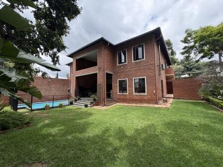 4 Bedroom House in Waterkloof